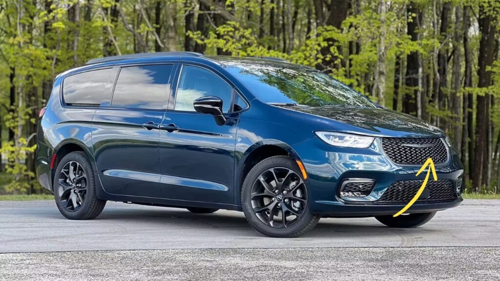 2025 Chrysler Pacifica Hybrid
